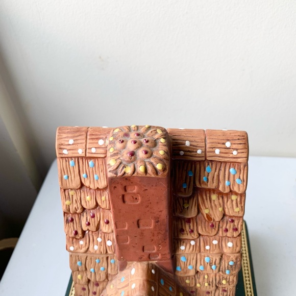 Gingerbread house - Picture 6 of 9